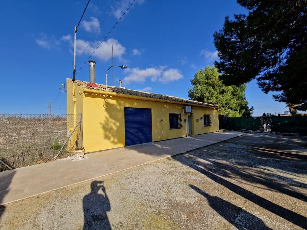 3 soveværelse Finca/Landehus til salg i Pinoso med swimmingpool - € 349.500 (Ref: 7324431)