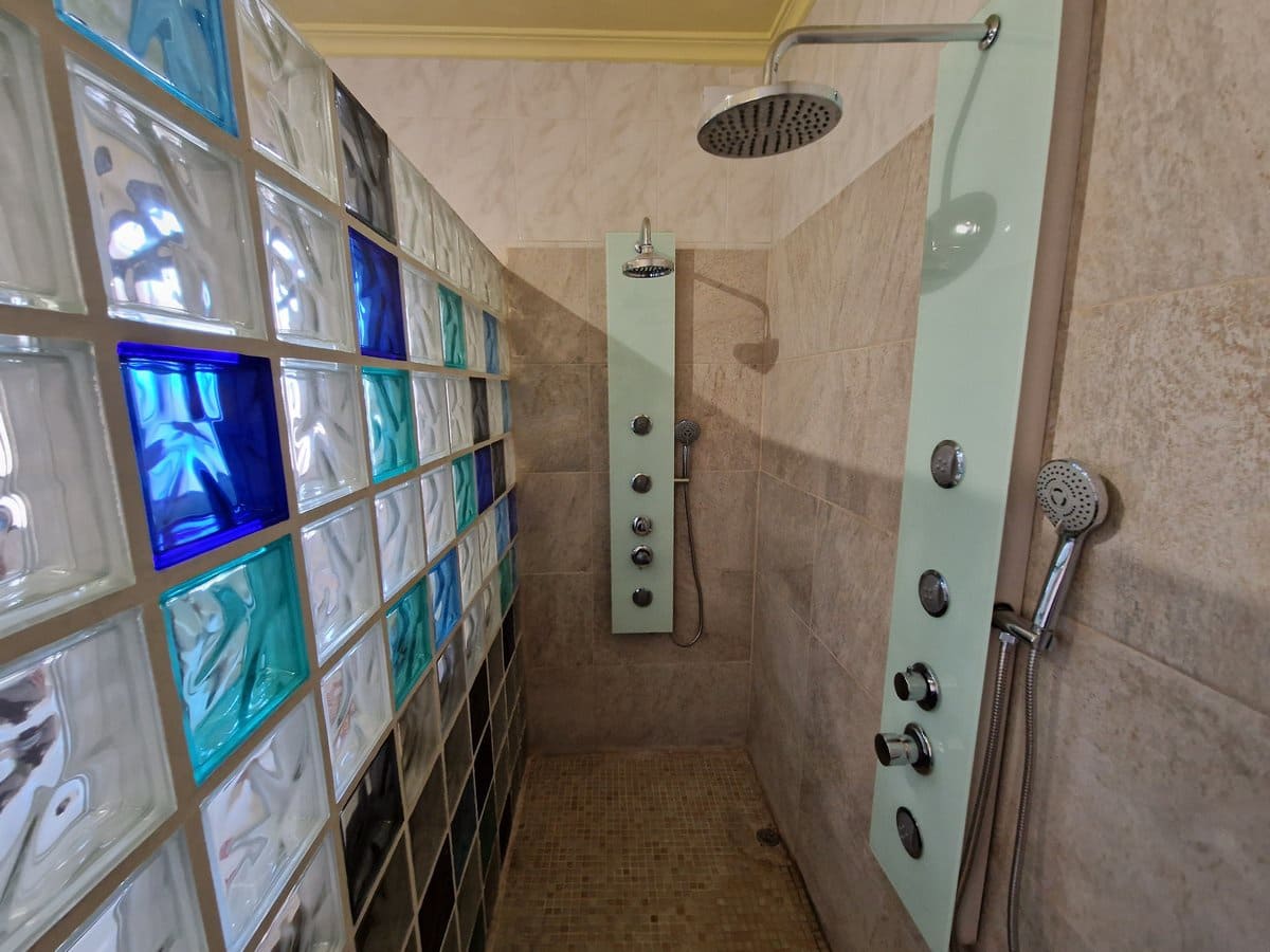 3 soveværelse Finca/Landehus til salg i Pinoso med swimmingpool - € 349.500 (Ref: 7324431)