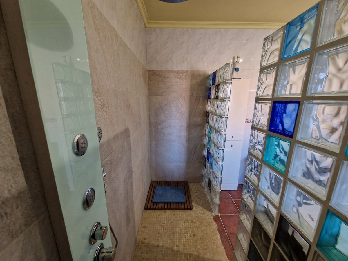 3 soveværelse Finca/Landehus til salg i Pinoso med swimmingpool - € 349.500 (Ref: 7324431)