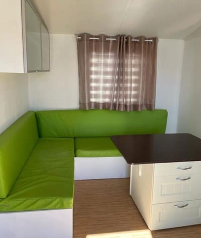 Grunde uden byggetilladelser til salg i Pinoso - € 100.000 (Ref: 7330739)