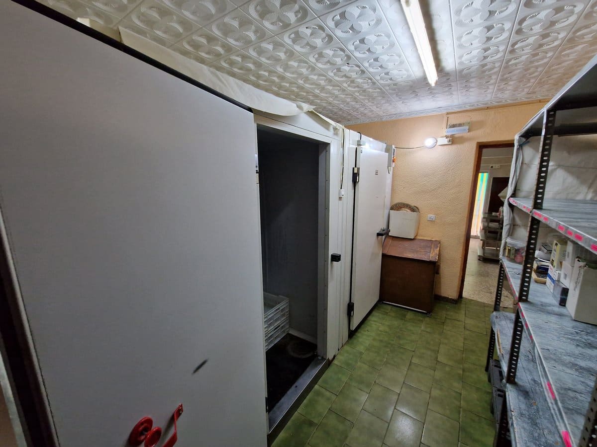 4 soveværelse Restaurant/Bar til salg i Canada de la Lena med swimmingpool - € 375.000 (Ref: 7367837)