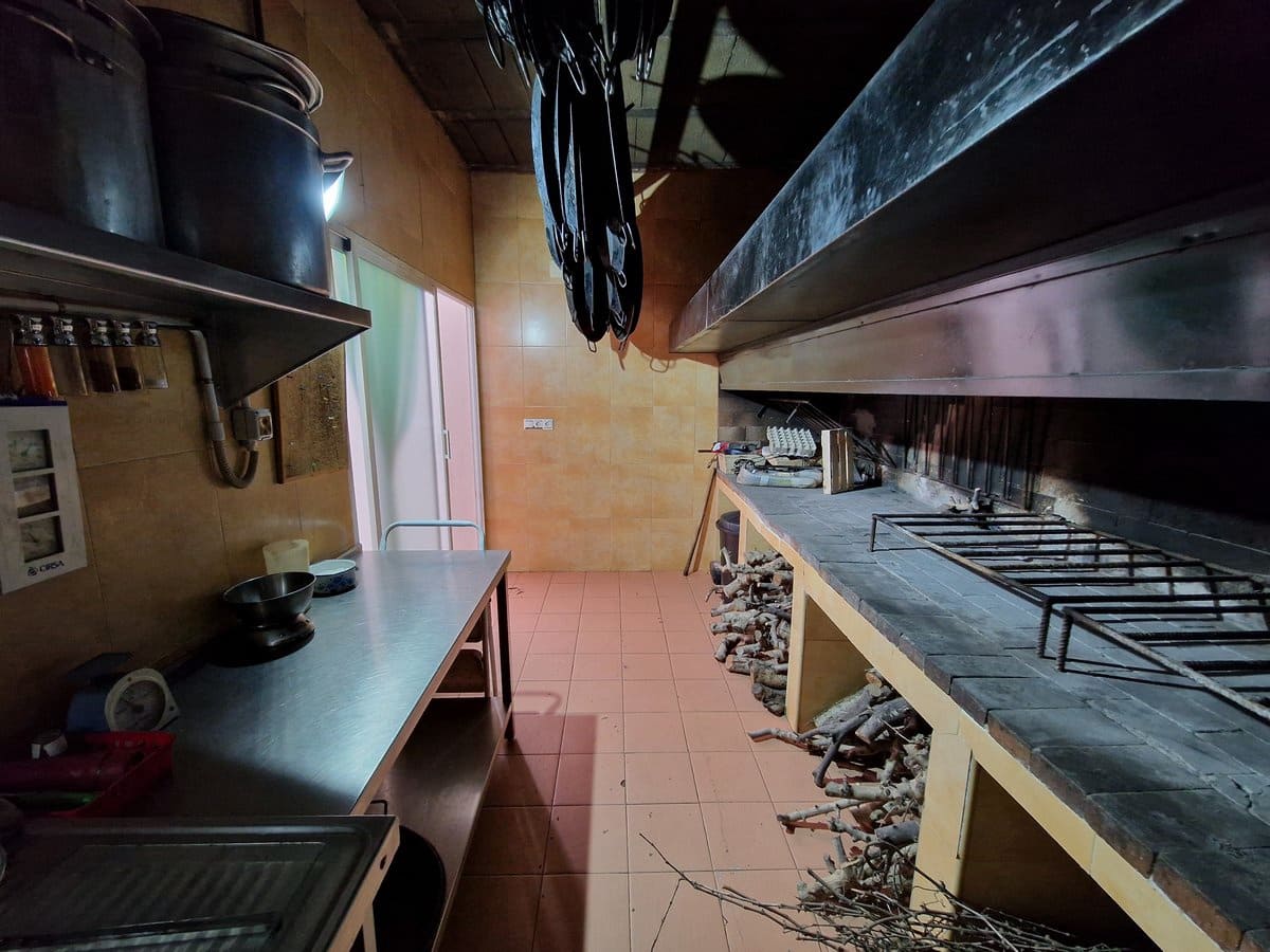 4 soveværelse Restaurant/Bar til salg i Canada de la Lena med swimmingpool - € 375.000 (Ref: 7367837)