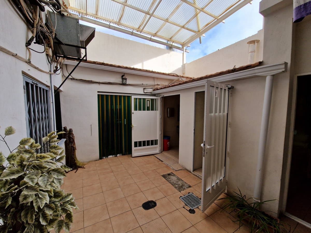 4 soveværelse Restaurant/Bar til salg i Canada de la Lena med swimmingpool - € 375.000 (Ref: 7367837)