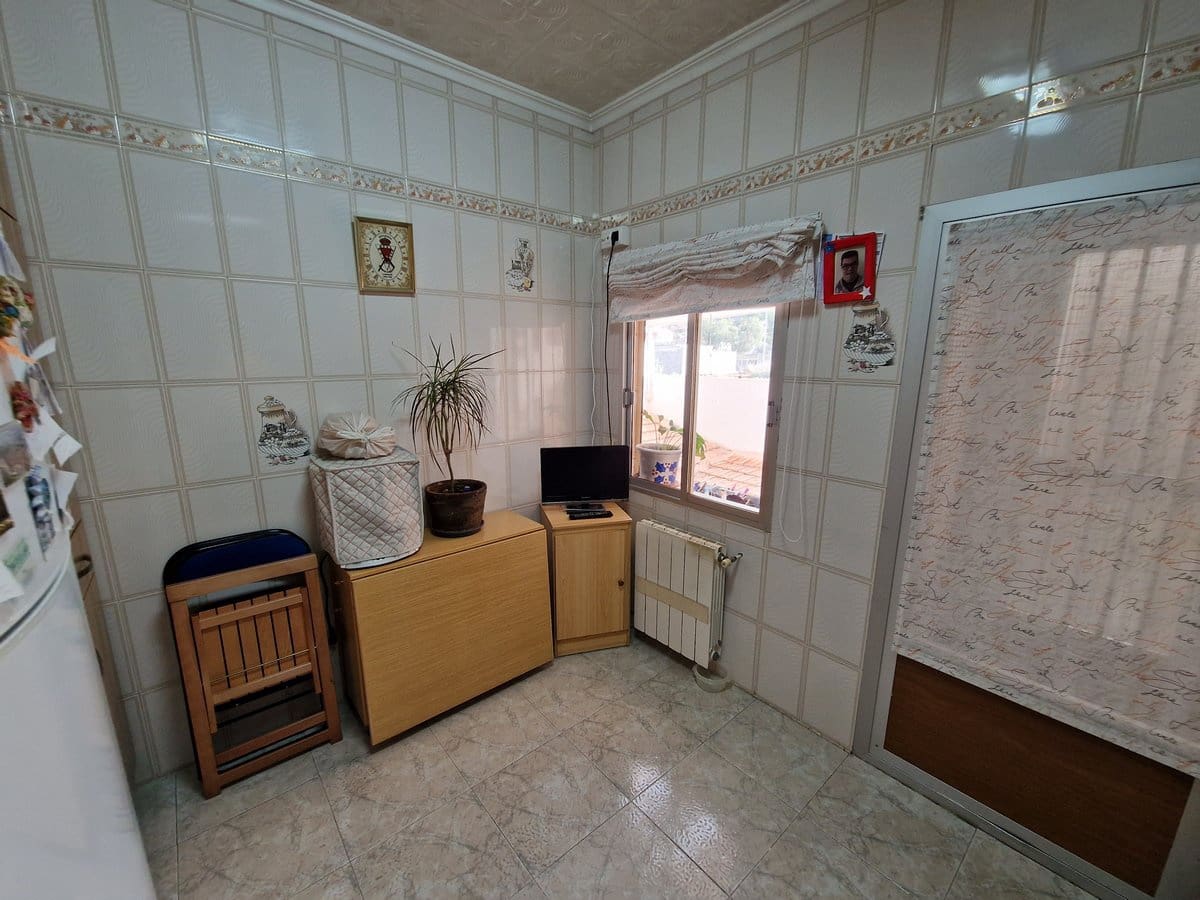 4 soveværelse Restaurant/Bar til salg i Canada de la Lena med swimmingpool - € 375.000 (Ref: 7367837)