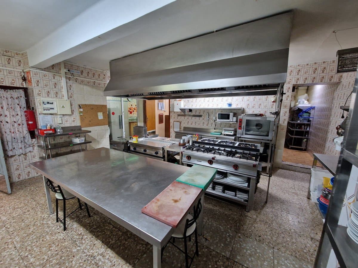 4 sypialnia Restauracja lub bar na sprzedaż w Canada de la Lena z basenem - 375 000 € (Ref: 7367837)