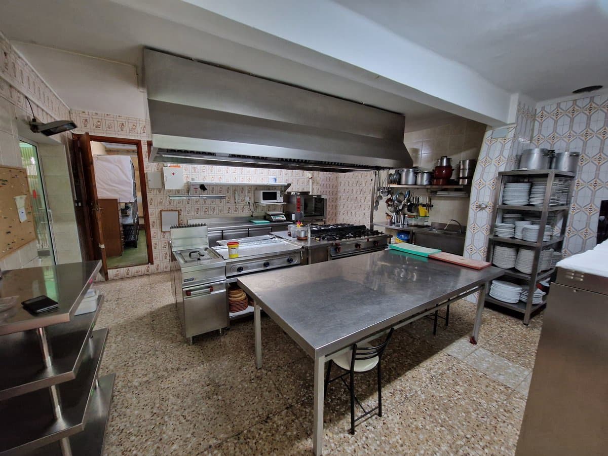 4 sypialnia Restauracja lub bar na sprzedaż w Canada de la Lena z basenem - 375 000 € (Ref: 7367837)