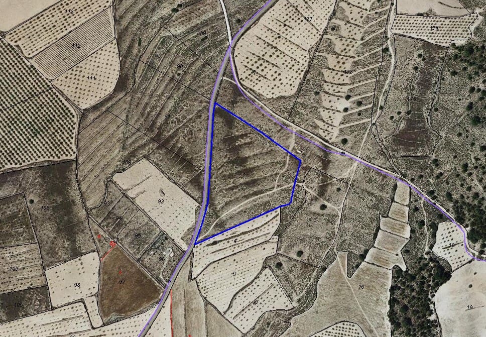 Grunde uden byggetilladelser til salg i Lel - € 59.950 (Ref: 7407938)