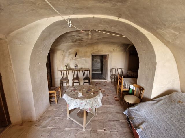 3 quarto Casa de Caverna para venda em Raspay, Yecla com piscina - 75 000 € (Ref: 7418951)