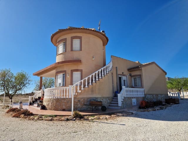 4 Zimmer Villa zu verkaufen in Pinoso mit Pool - 400.000 € (Ref: 7460721)