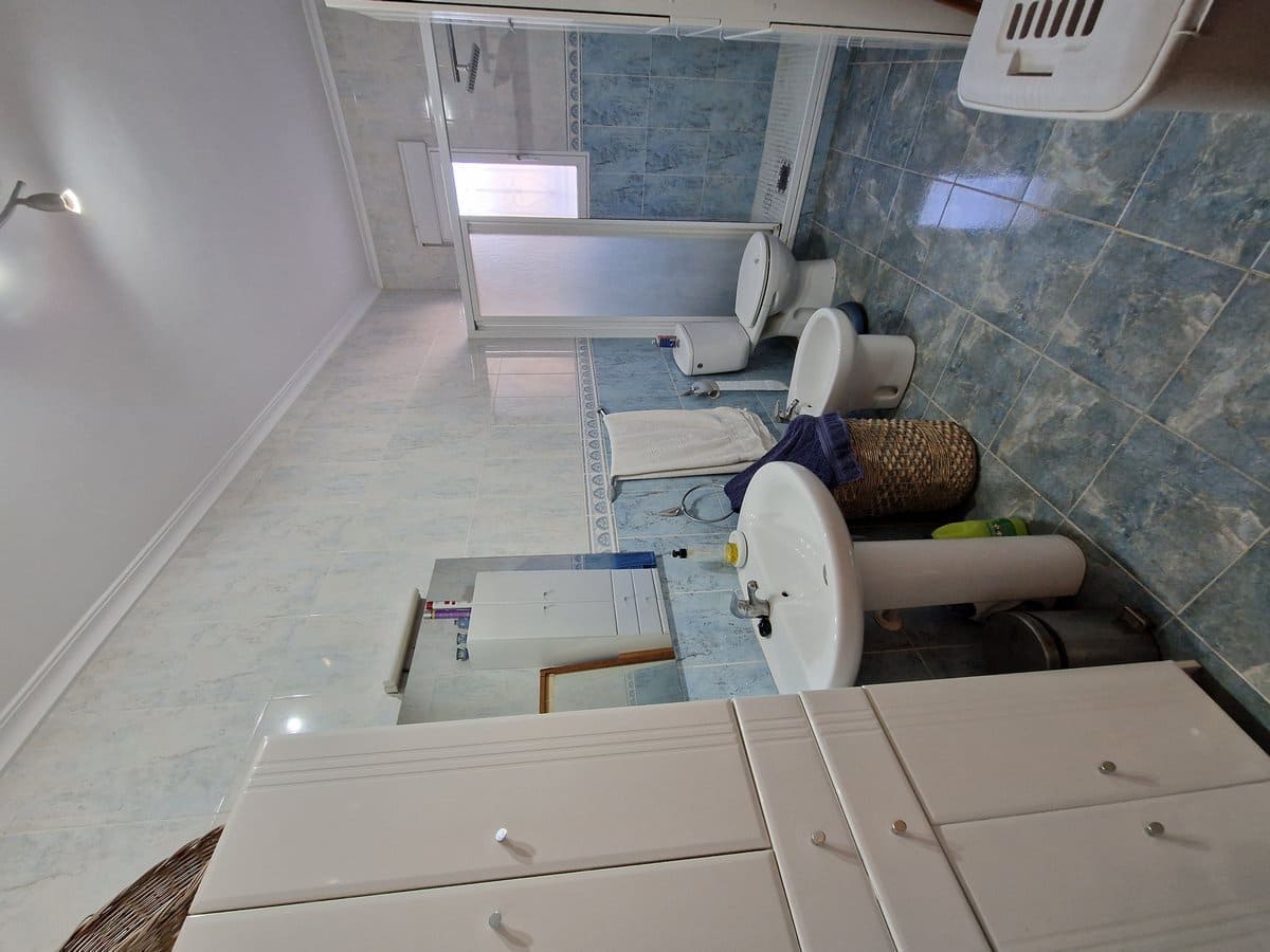 4 bedroom Villa for sale in Pinoso with pool - € 400,000 (Ref: 7460721)