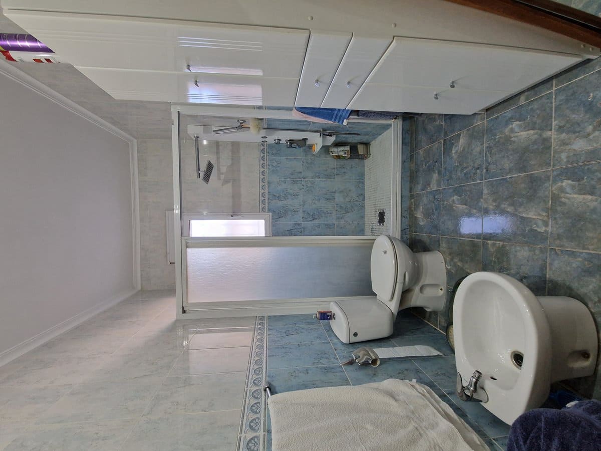 4 bedroom Villa for sale in Pinoso with pool - € 400,000 (Ref: 7460721)