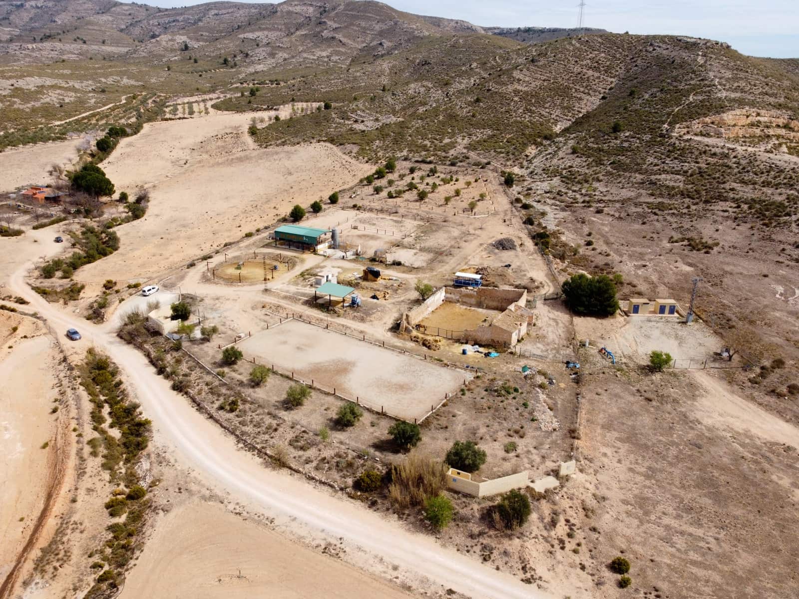 Grunde uden byggetilladelser til salg i Villena - € 89.995 (Ref: 7476795)