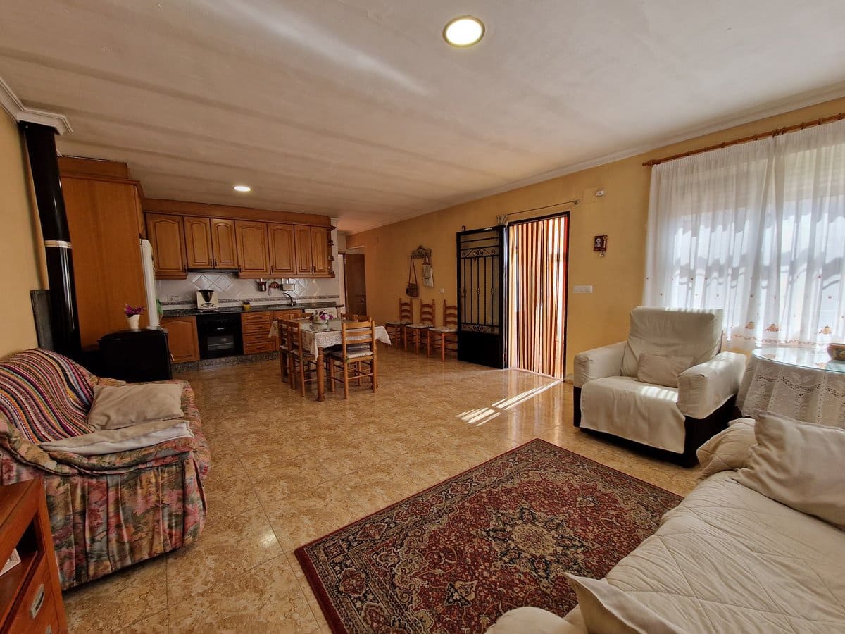 2 chambre Finca/Maison de Campagne à vendre à Ubeda avec piscine - 159 995 € (Ref: 7493650)