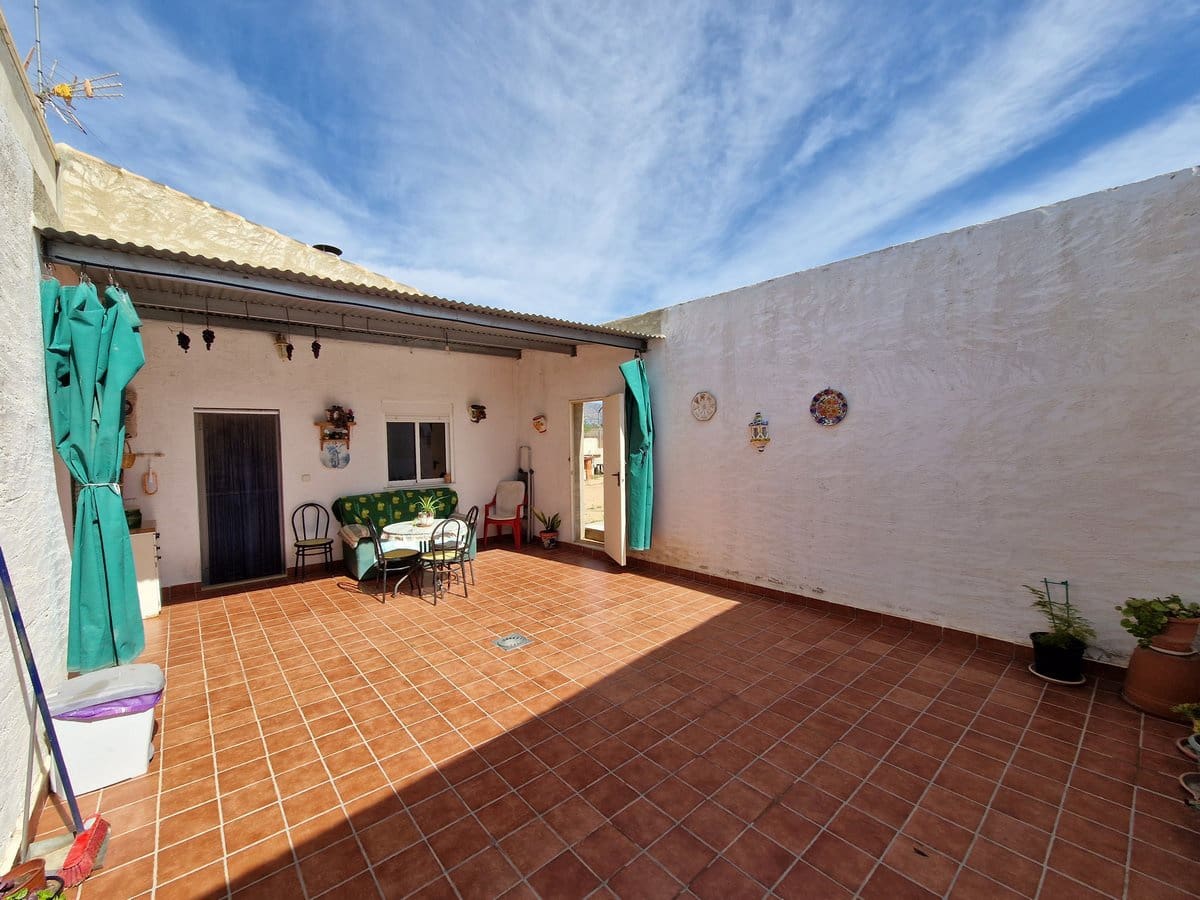 2 chambre Finca/Maison de Campagne à vendre à Ubeda avec piscine - 159 995 € (Ref: 7493650)