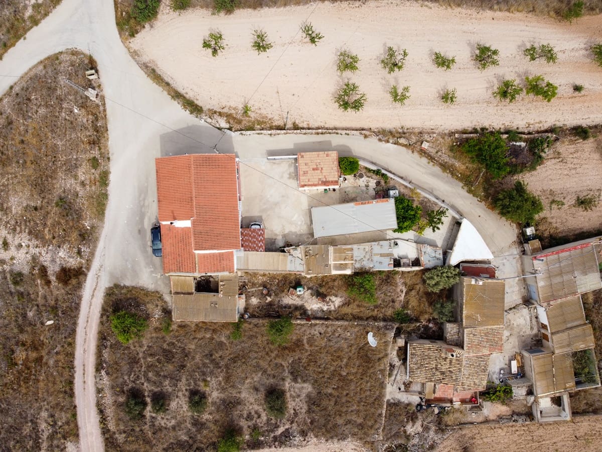 9 slaapkamer Finca/Landhuis te koop in El Canton met zwembad - € 229.995 (Ref: 7493651)