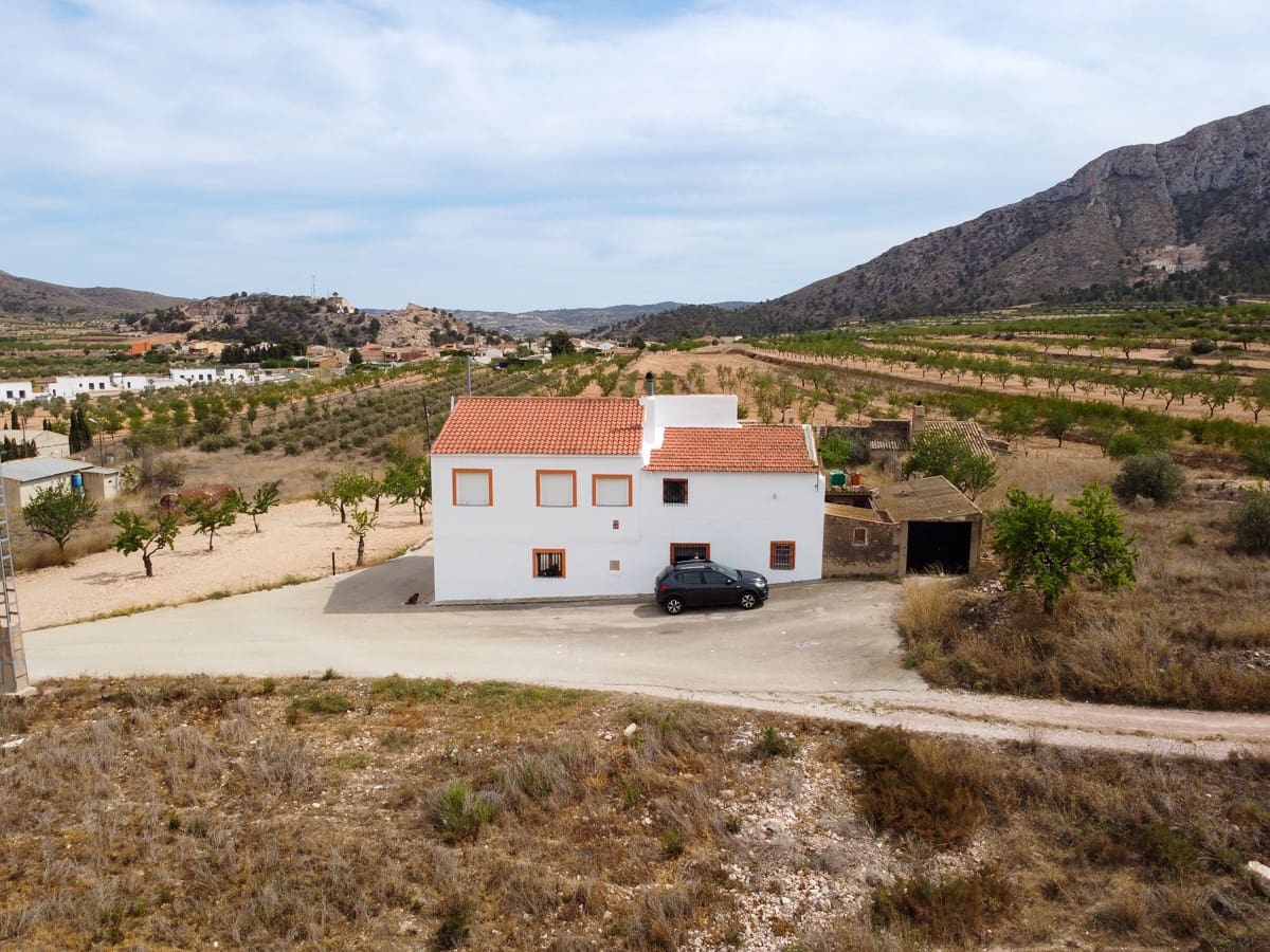 9 slaapkamer Finca/Landhuis te koop in El Canton met zwembad - € 229.995 (Ref: 7493651)