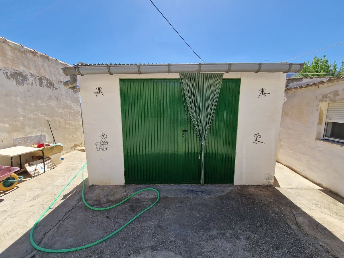 9 soverom Finca/Herregård til salgs i El Canton med svømmebasseng - € 276 000 (Ref: 7493651)