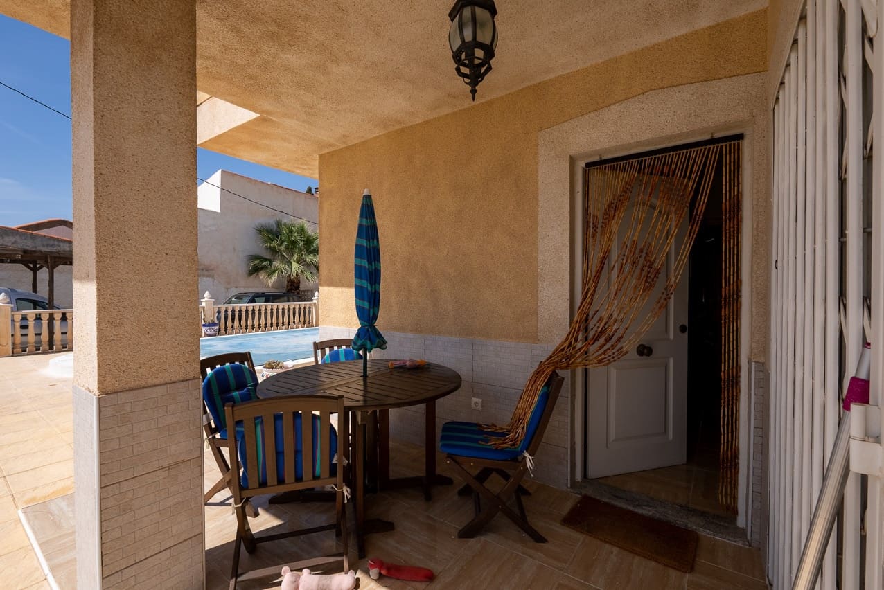 5 sovrum Villa till salu i Fortuna med pool - 274 500 € (Ref: 7541778)