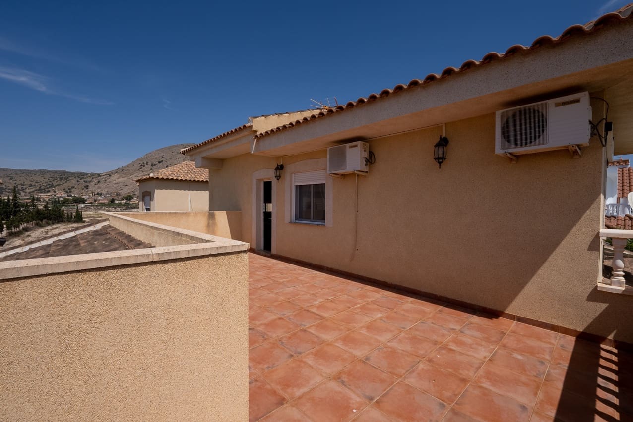 5 sovrum Villa till salu i Fortuna med pool - 274 500 € (Ref: 7541778)