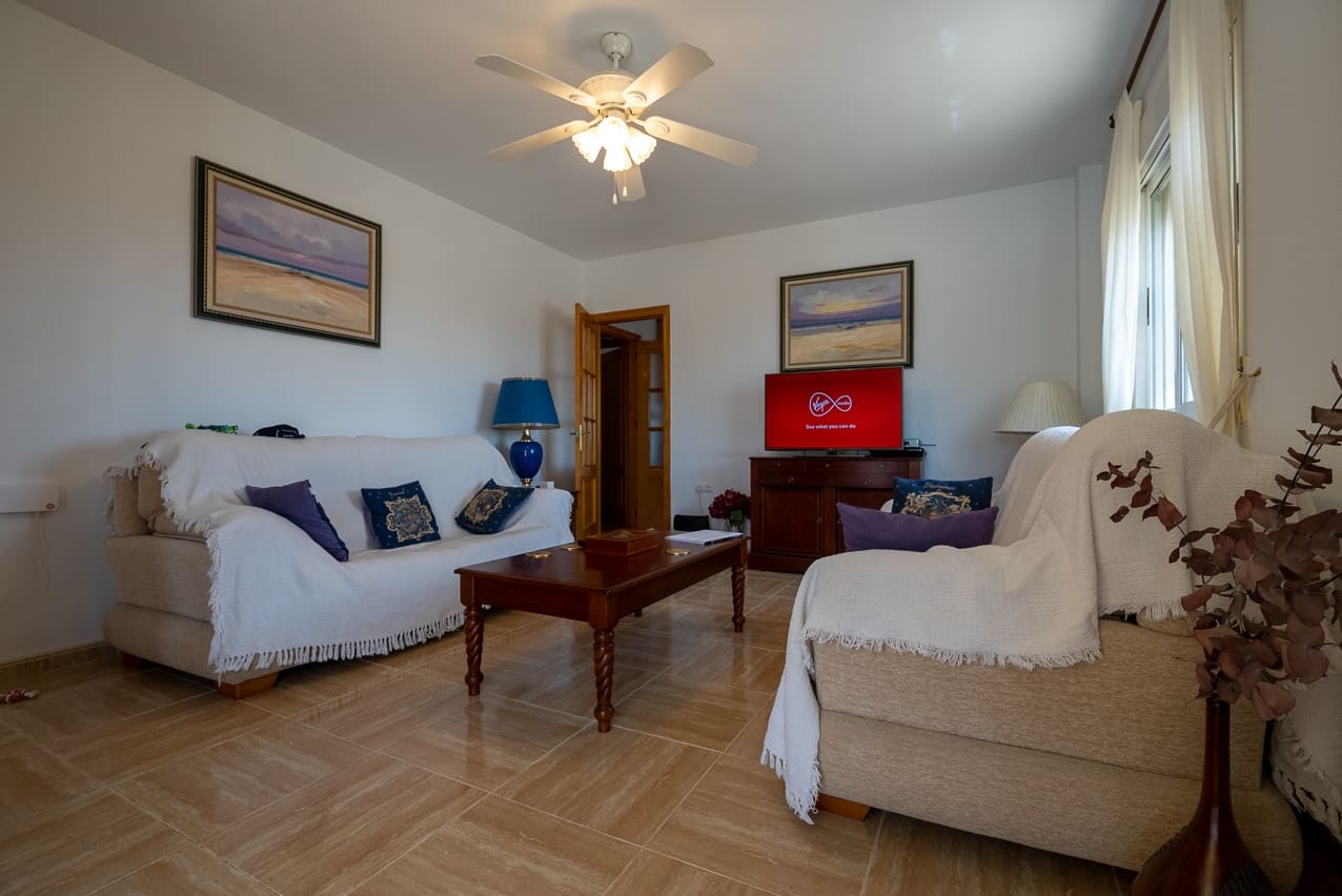 5 sovrum Villa till salu i Fortuna med pool - 274 500 € (Ref: 7541778)