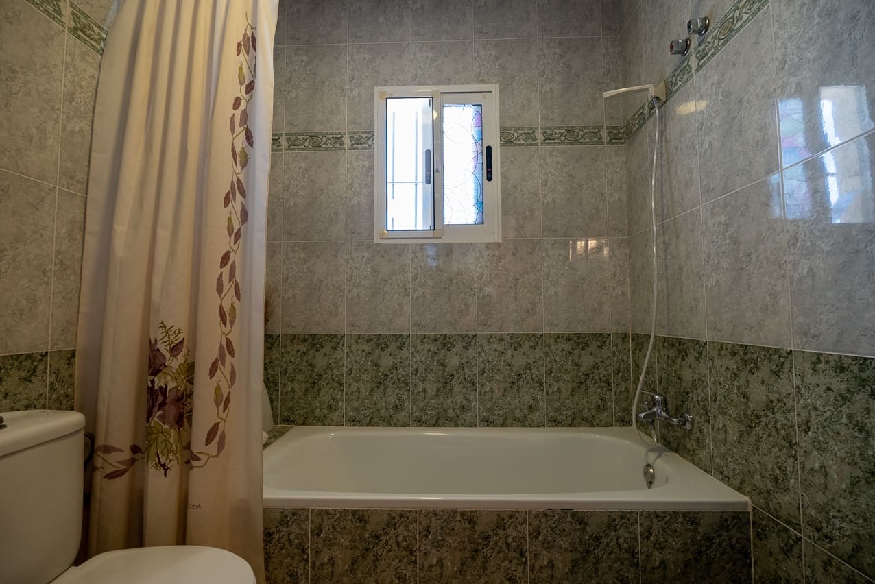 5 sovrum Villa till salu i Fortuna med pool - 274 500 € (Ref: 7541778)