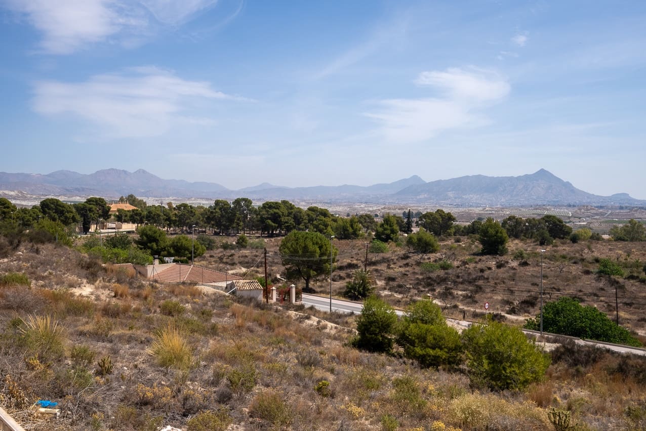 5 sovrum Villa till salu i Fortuna med pool - 274 500 € (Ref: 7541778)