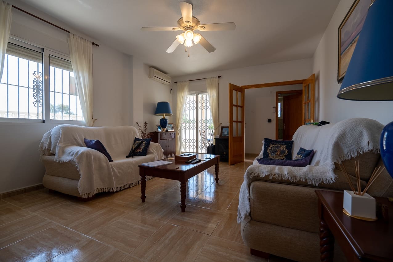 5 sovrum Villa till salu i Fortuna med pool - 274 500 € (Ref: 7541778)