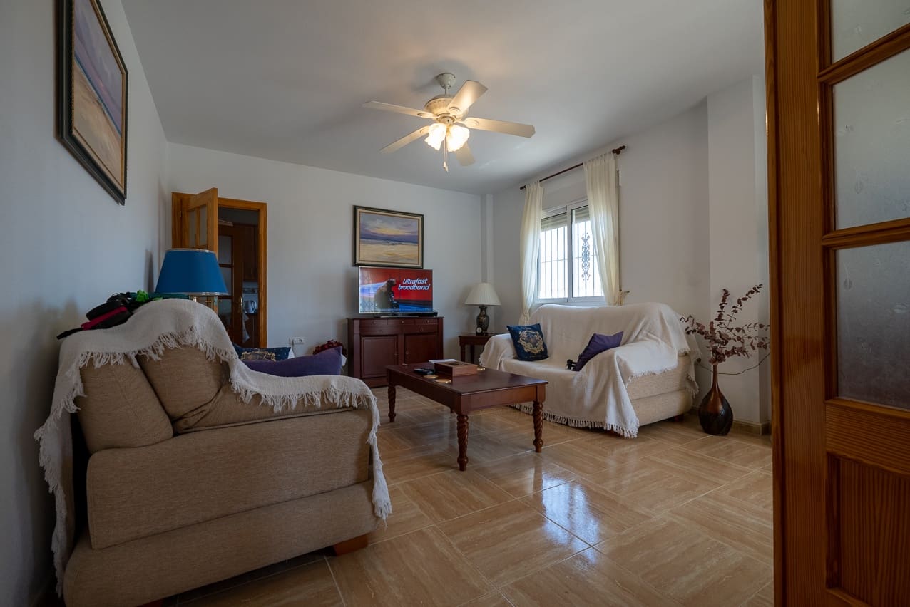 5 sovrum Villa till salu i Fortuna med pool - 274 500 € (Ref: 7541778)