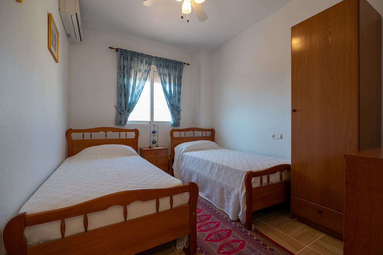 5 sovrum Villa till salu i Fortuna med pool - 274 500 € (Ref: 7541778)