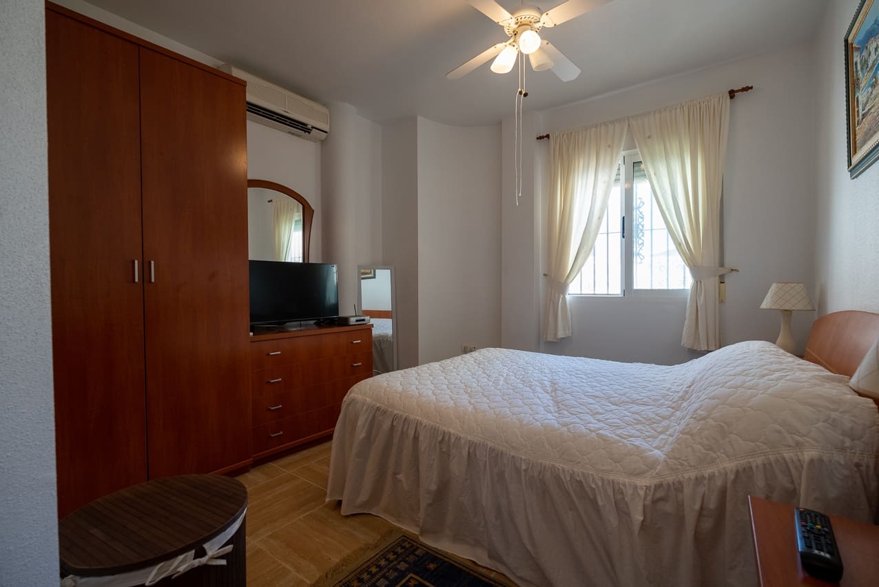 5 sovrum Villa till salu i Fortuna med pool - 274 500 € (Ref: 7541778)