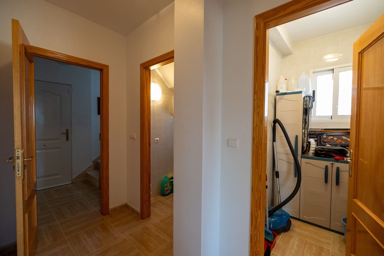 5 sovrum Villa till salu i Fortuna med pool - 274 500 € (Ref: 7541778)