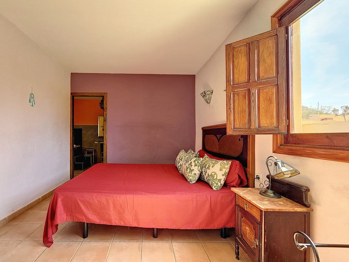 4 bedroom Finca/Country House for sale in Jumilla with pool - € 315,000 (Ref: 7668835)