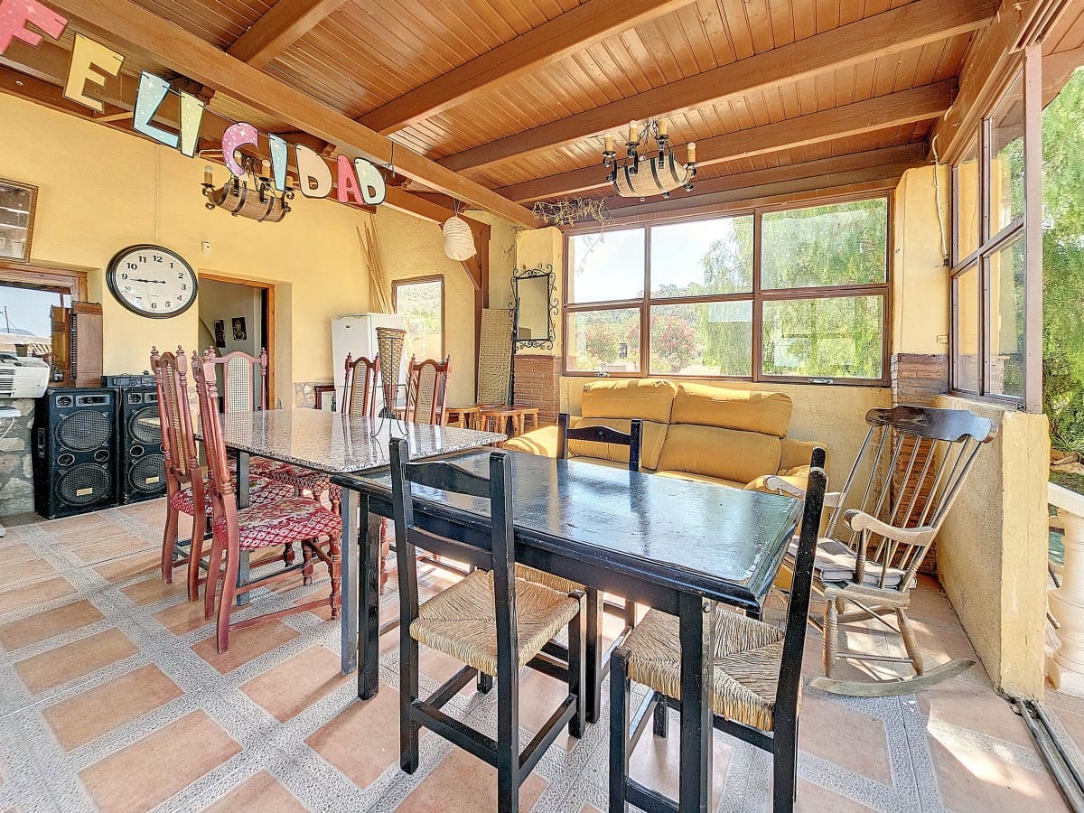 4 bedroom Finca/Country House for sale in Jumilla with pool - € 315,000 (Ref: 7668835)