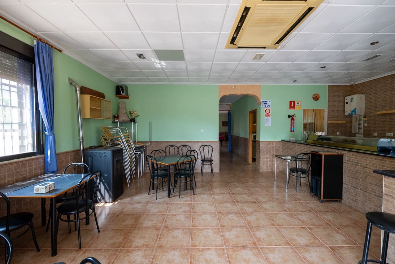 Restaurant/Bar til salg i Abanilla med swimmingpool - € 249.950 (Ref: 7686468)