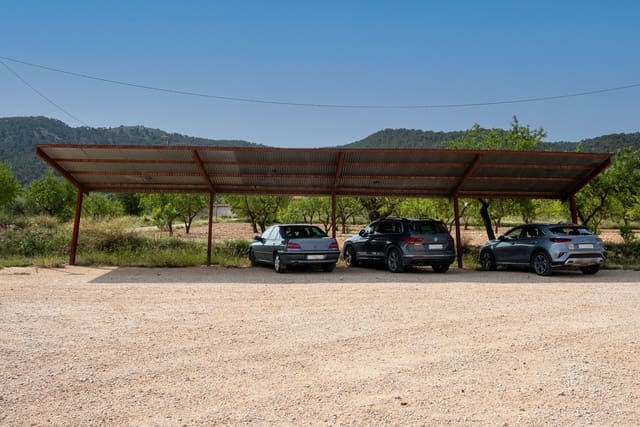 Restaurant/Bar for sale in Abanilla with pool - € 249,950 (Ref: 7686468)