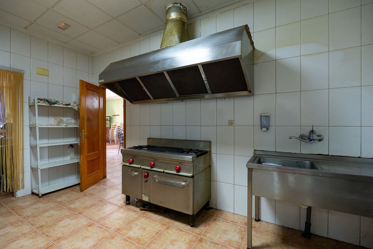 Restaurant/Bar til salg i Abanilla med swimmingpool - € 249.950 (Ref: 7686468)