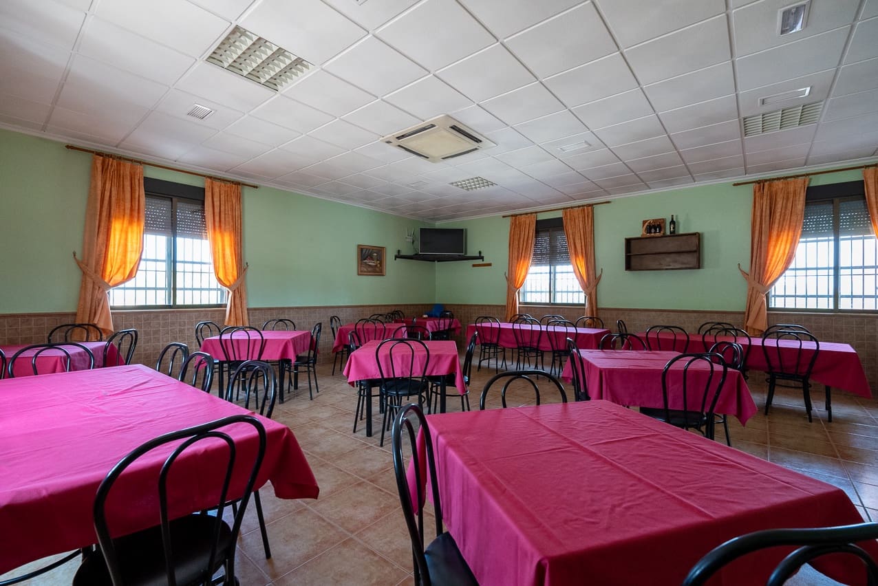 Restaurant/Bar til salg i Abanilla med swimmingpool - € 249.950 (Ref: 7686468)