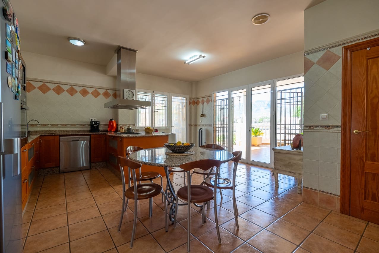 7 camera da letto Villa in vendita in Jumilla con piscina - 550.000 € (Rif: 7701927)