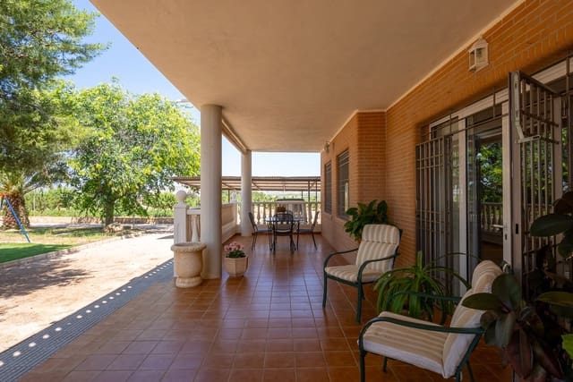 7 Zimmer Villa zu verkaufen in Jumilla mit Pool - 550.000 € (Ref: 7701927)