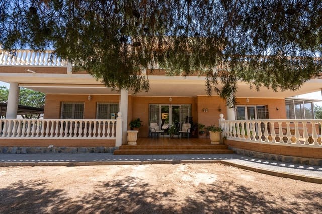 7 Zimmer Villa zu verkaufen in Jumilla mit Pool - 550.000 € (Ref: 7701927)