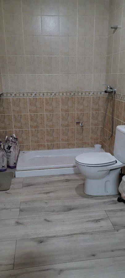 3 bedroom Townhouse for sale in Pinoso with pool - € 125,000 (Ref: 7763199)