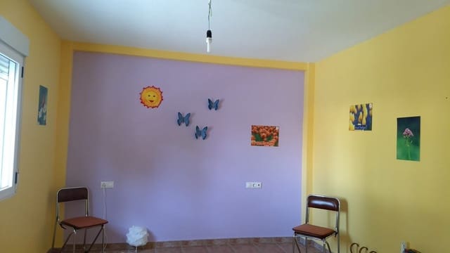 3 chambre Maison de Ville à vendre à Pinoso avec piscine - 125 000 € (Ref: 7763199)