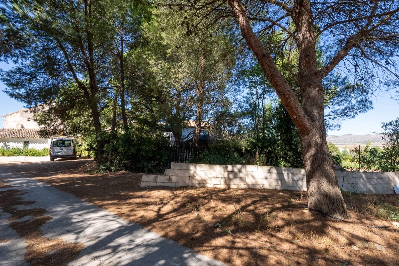 8 soverom Finca/Herregård til salgs i Yecla med svømmebasseng - € 99 000 (Ref: 7775549)