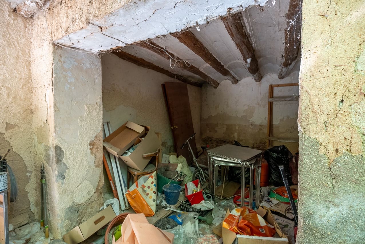 8 soverom Finca/Herregård til salgs i Yecla med svømmebasseng - € 99 000 (Ref: 7775549)