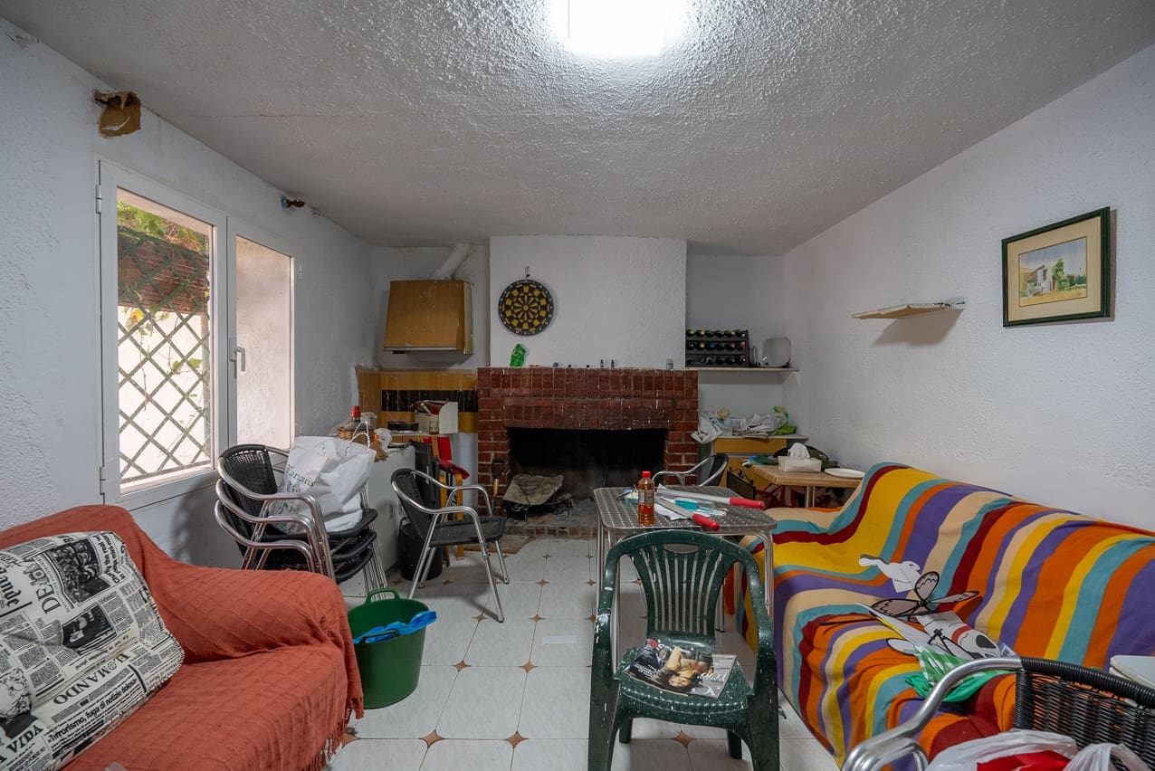 8 soverom Finca/Herregård til salgs i Yecla med svømmebasseng - € 99 000 (Ref: 7775549)