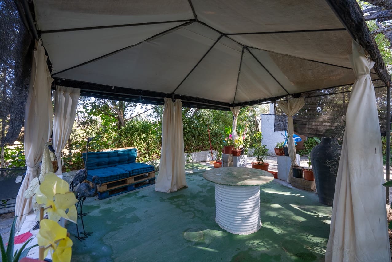 8 soverom Finca/Herregård til salgs i Yecla med svømmebasseng - € 99 000 (Ref: 7775549)