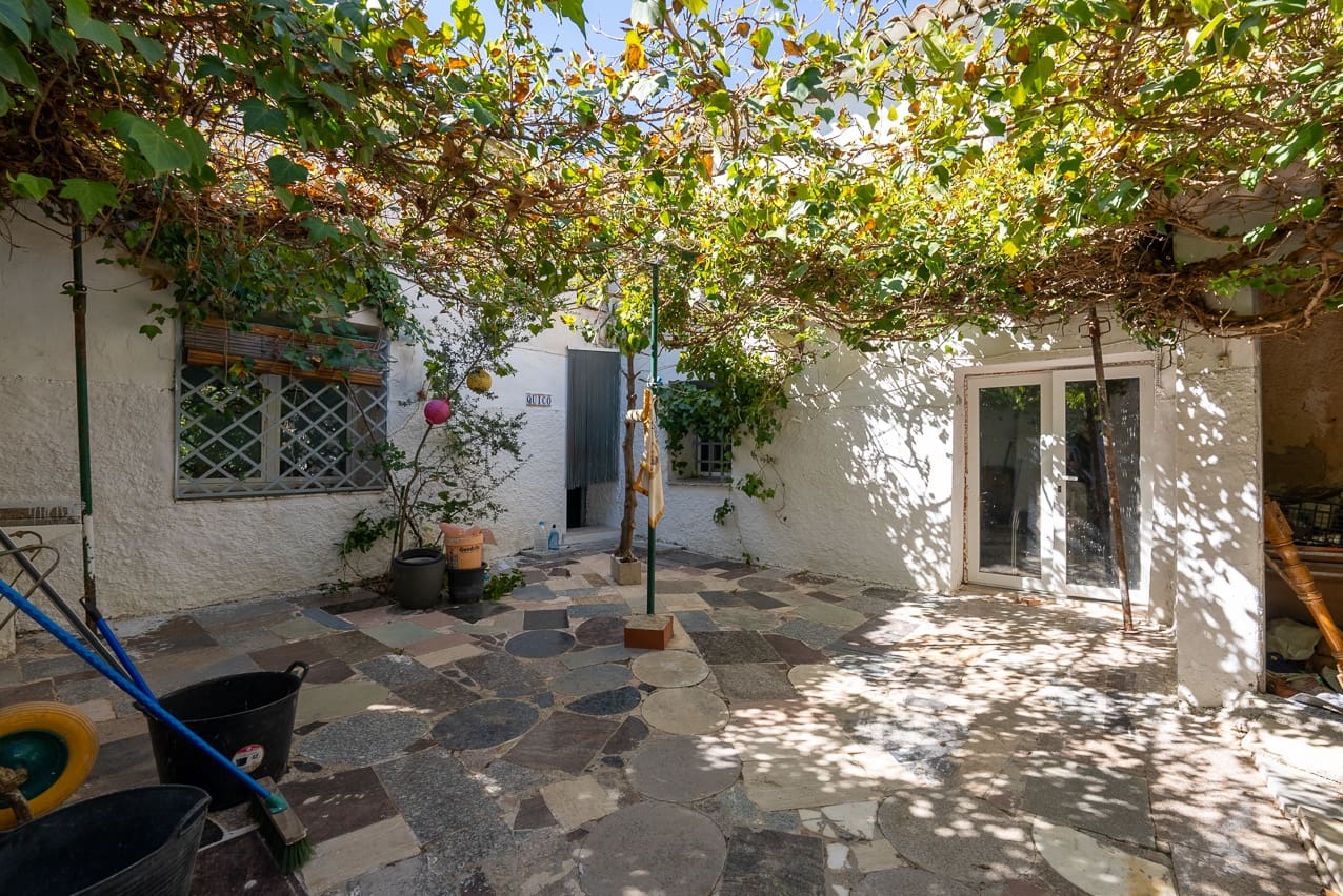 8 soverom Finca/Herregård til salgs i Yecla med svømmebasseng - € 99 000 (Ref: 7775549)