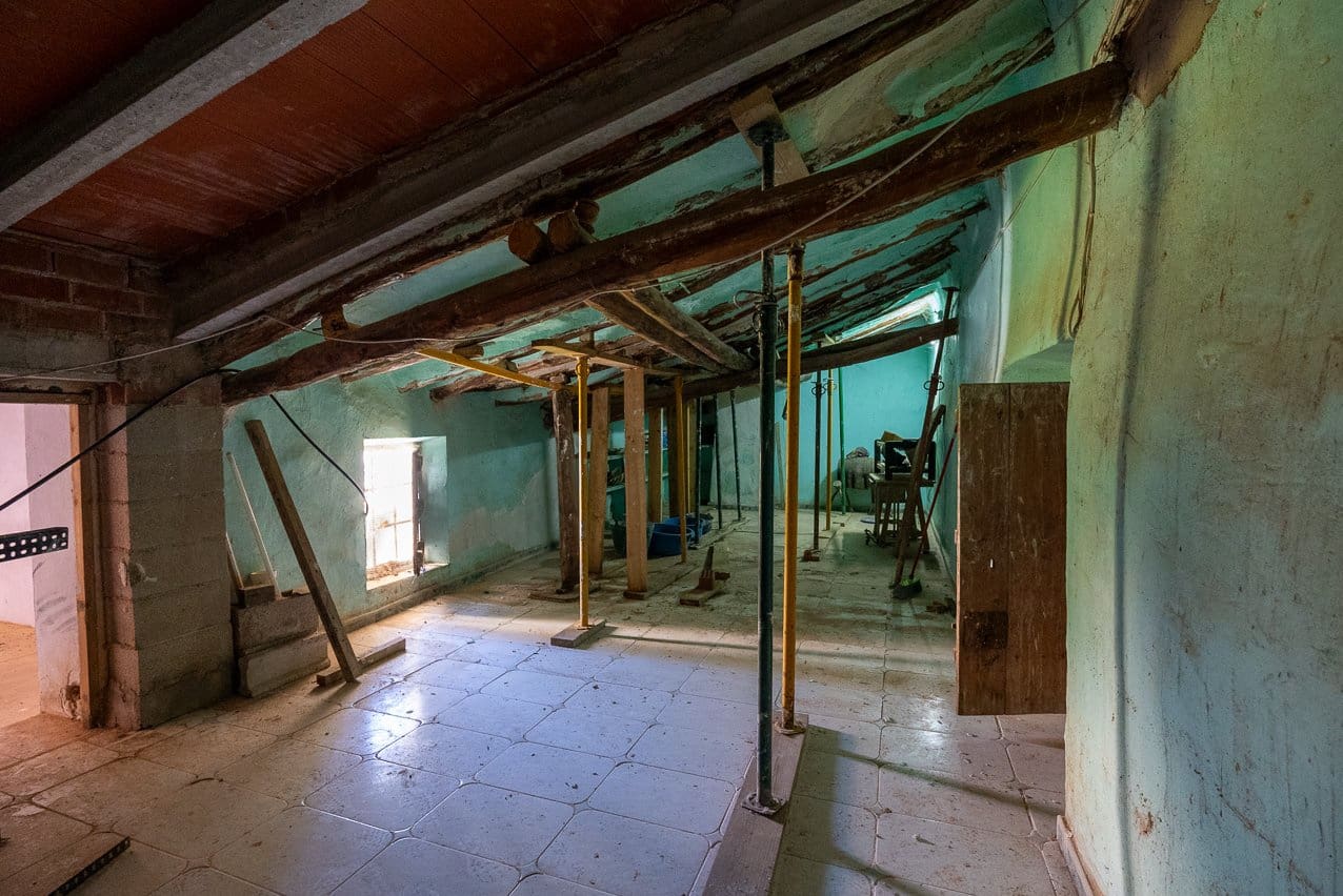 8 makuuhuone Maalaistalo myytävänä paikassa Yecla mukana uima-altaan - 99 000 € (Ref: 7775549)