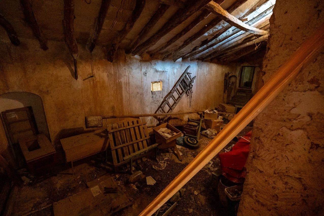 8 makuuhuone Maalaistalo myytävänä paikassa Yecla mukana uima-altaan - 99 000 € (Ref: 7775549)