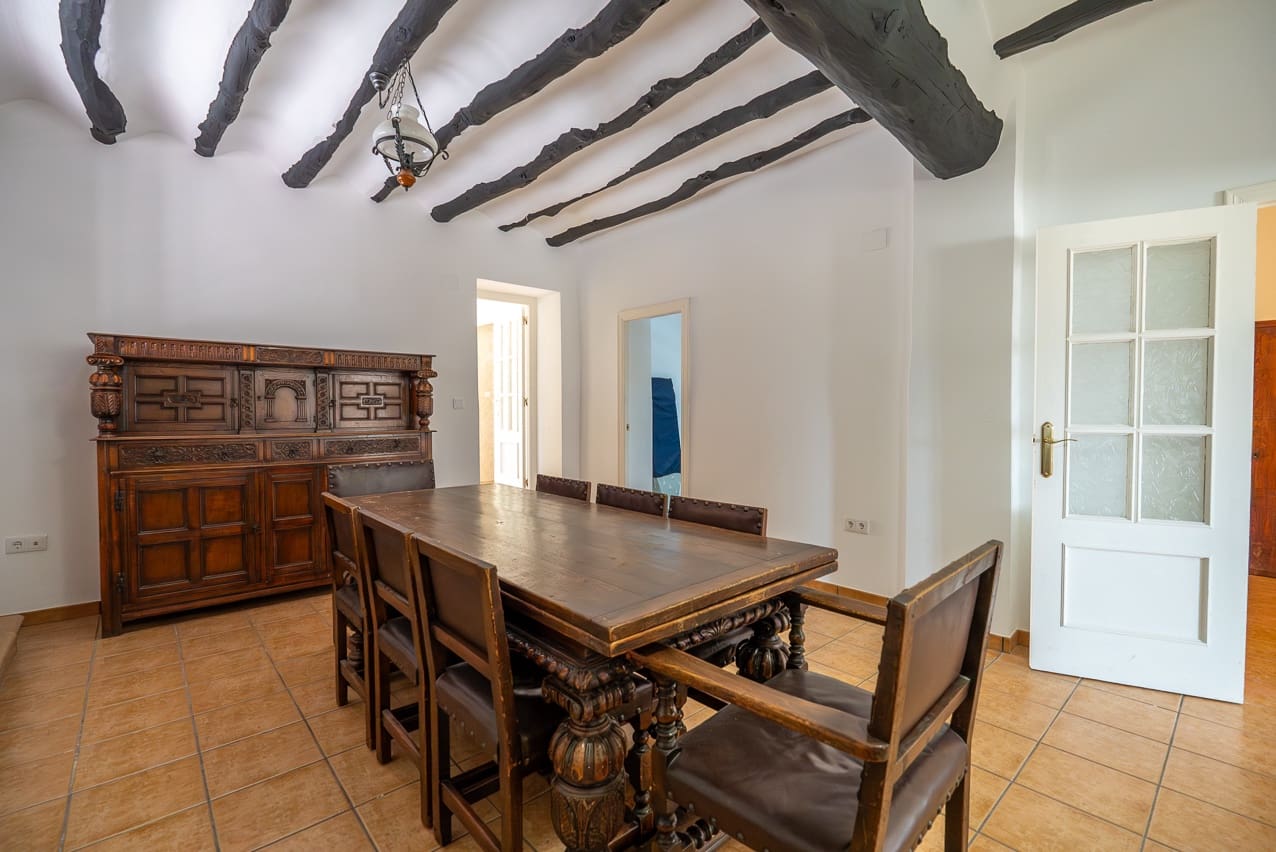 6 quarto Quinta/Casa Rural para venda em Pinoso com piscina - 349 950 € (Ref: 7775550)